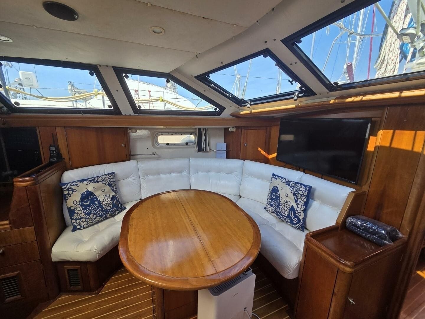 1998 Oyster 485