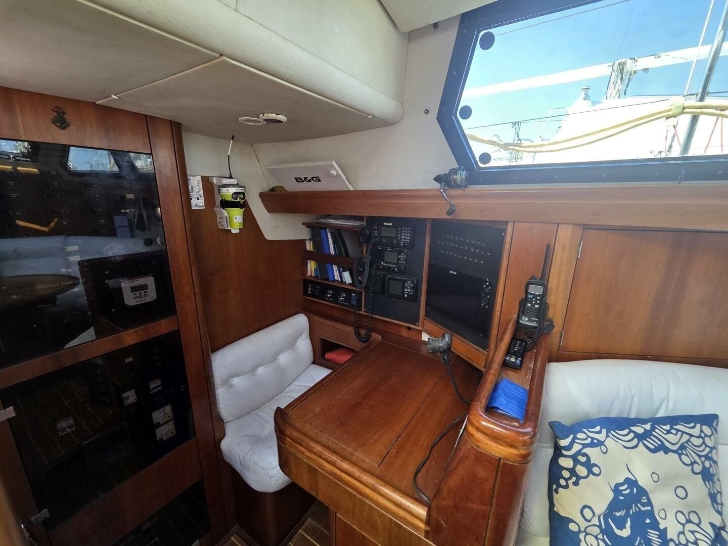 1998 Oyster 485