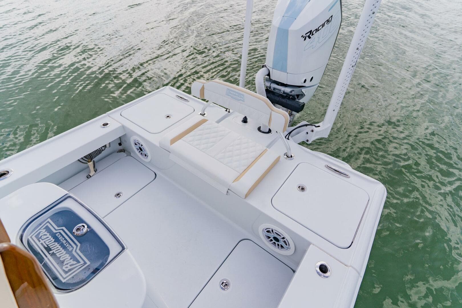 2026 Broadwater Boatworks 25 Bay Cat