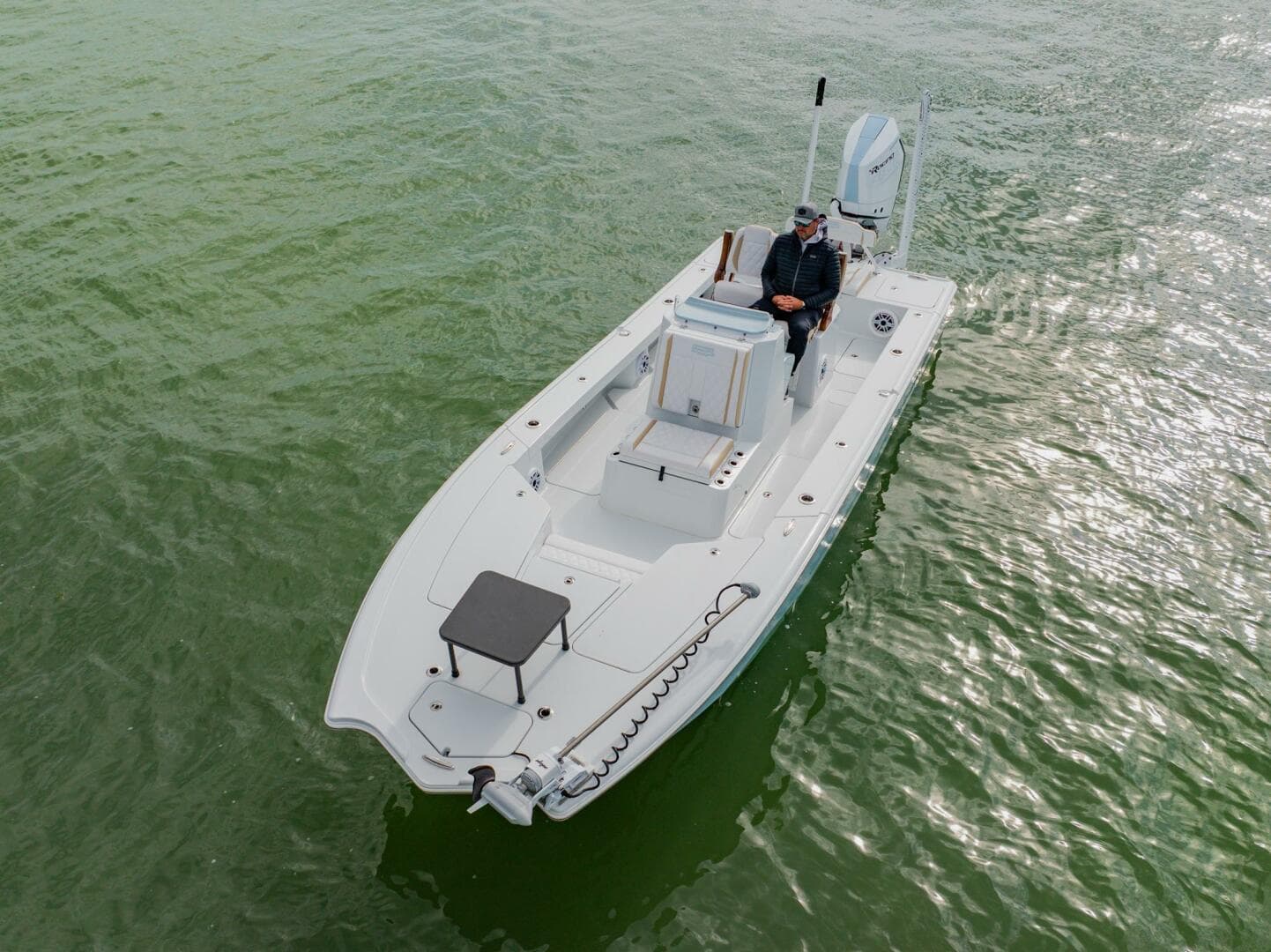 2026 Broadwater Boatworks 25 Bay Cat