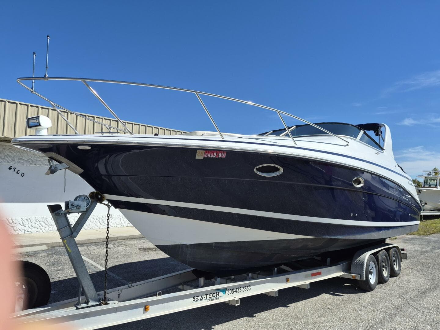 2003 Chris-Craft 328 Express Cruiser