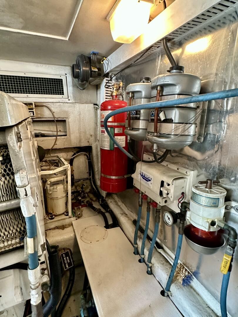 Ocean Yachts 50 GOLD COAST - Engine Room
