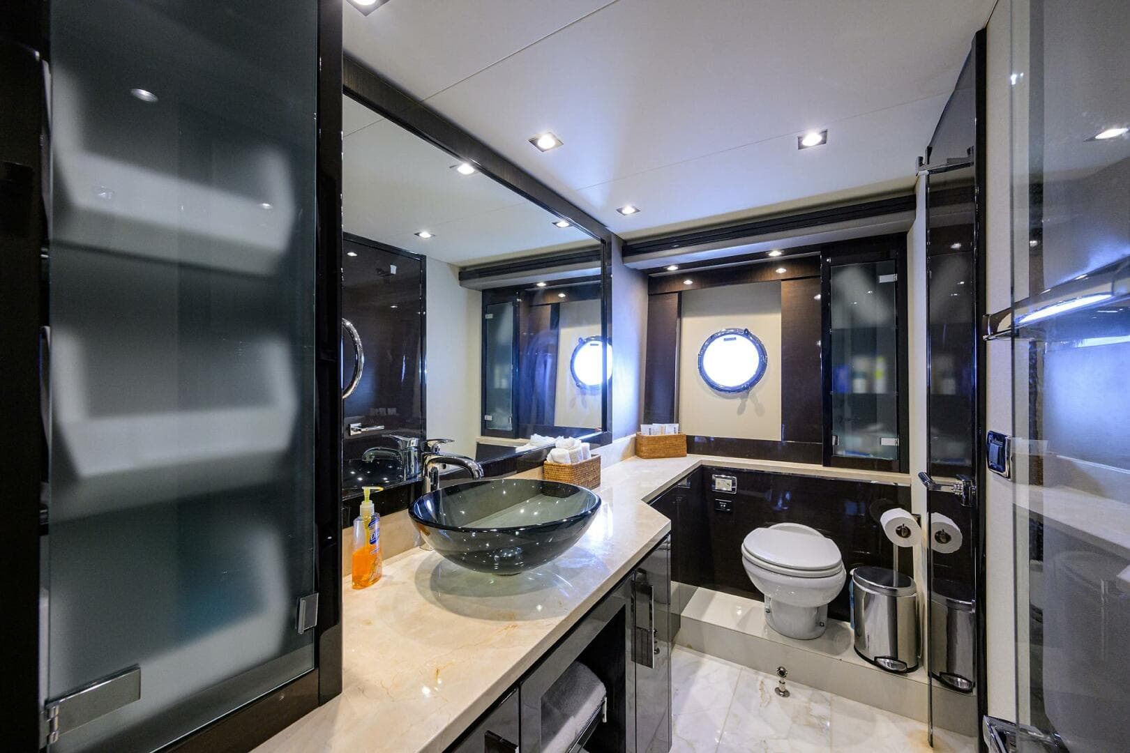 Marquis 66 ANDIAMO - Master Head