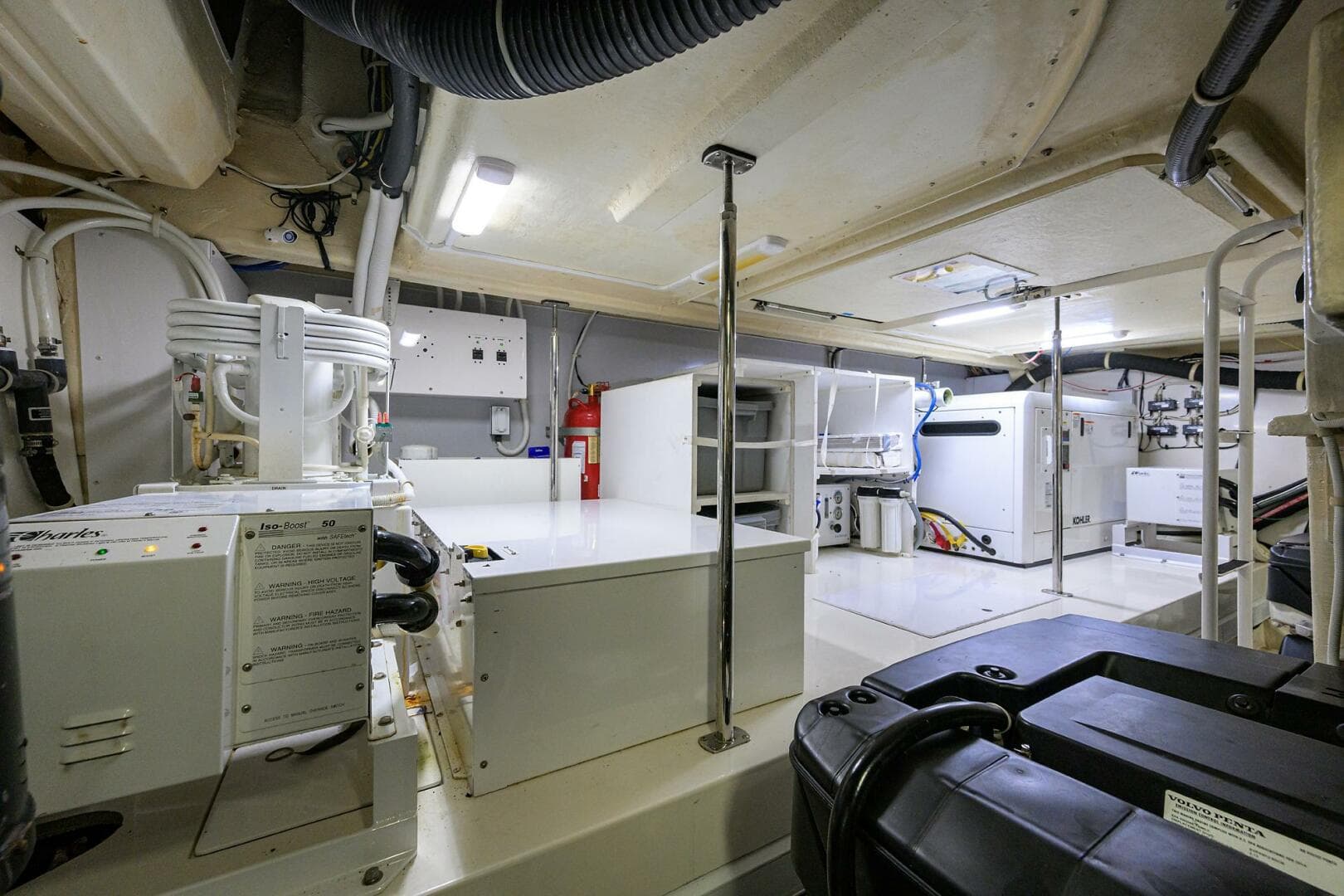 Marquis 66 ANDIAMO - Engine Room