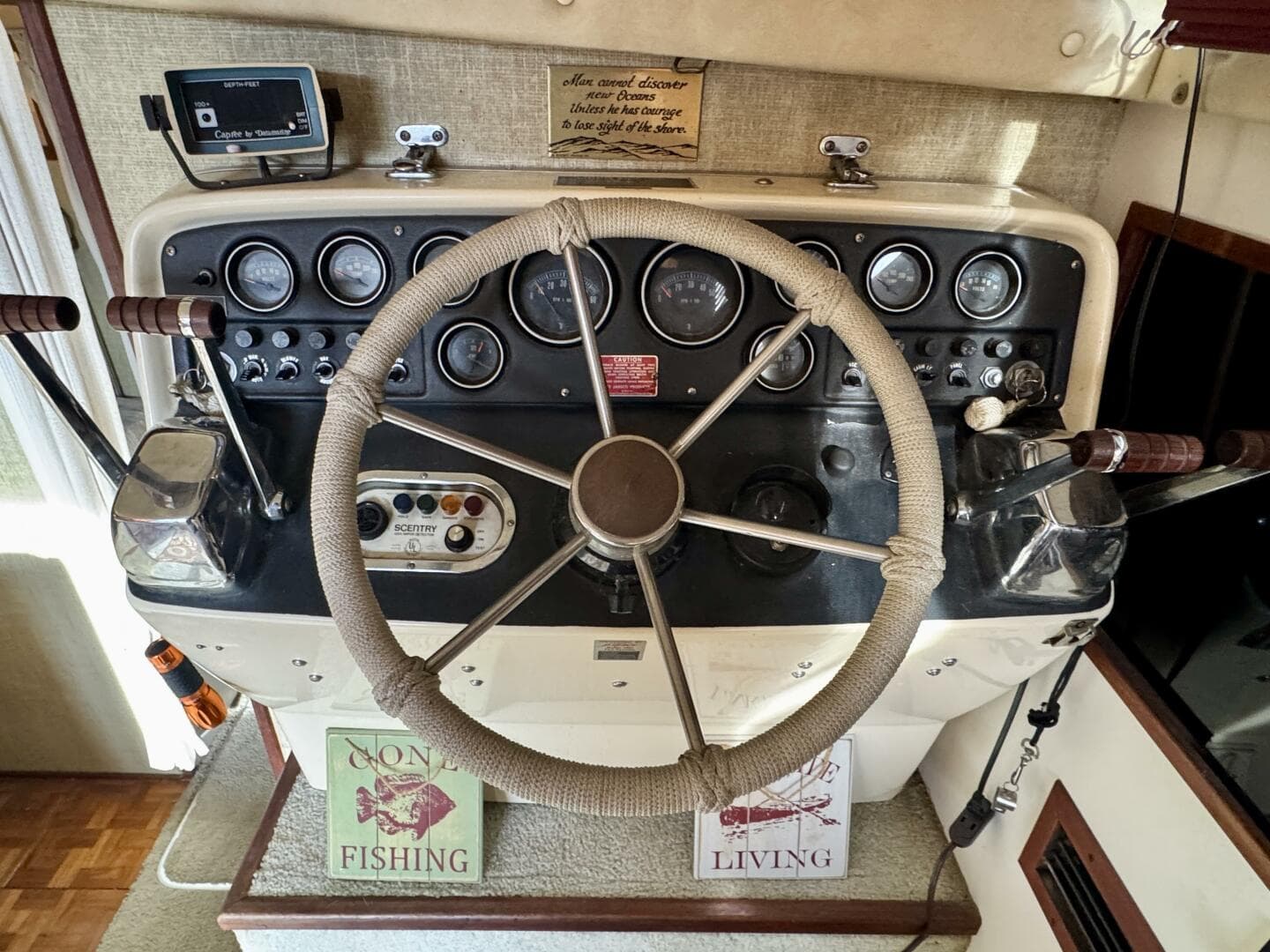 1979 Silverton 34 Convertible