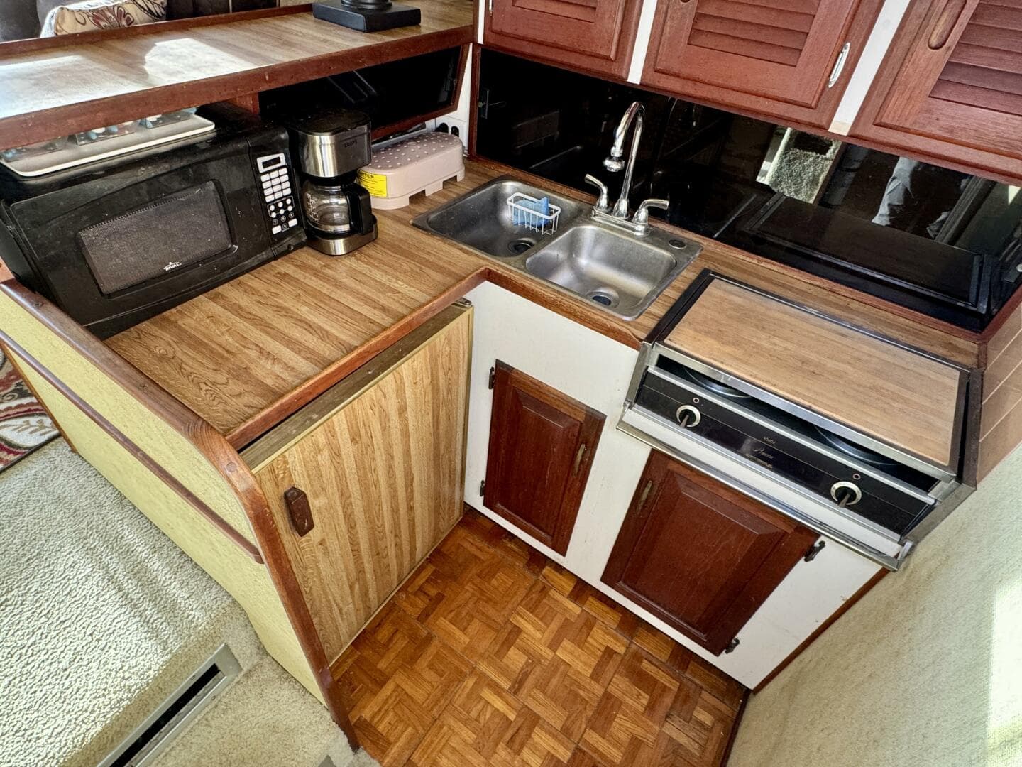 1979 Silverton 34 Convertible