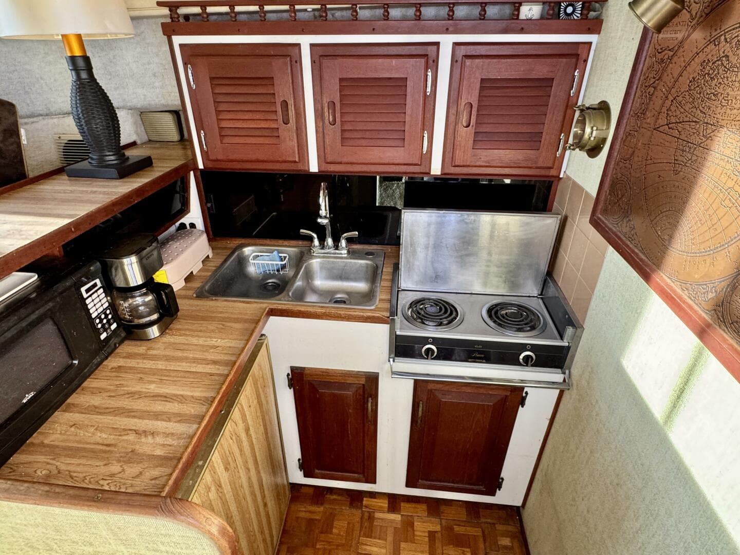 1979 Silverton 34 Convertible