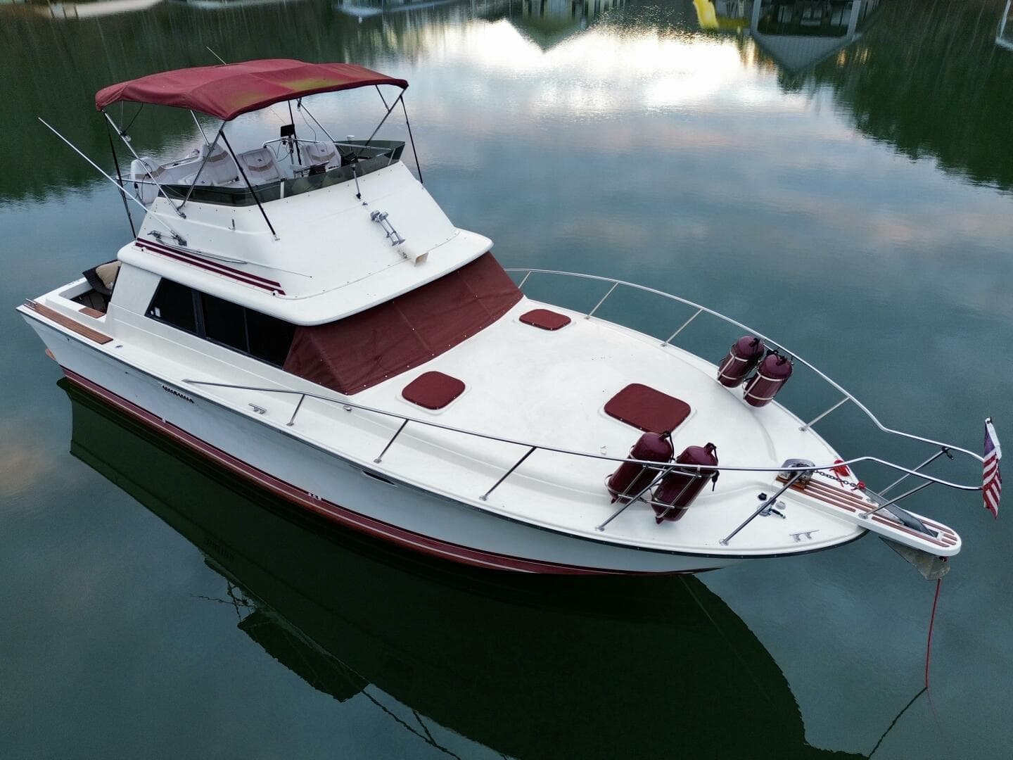 1979 Silverton 34 Convertible