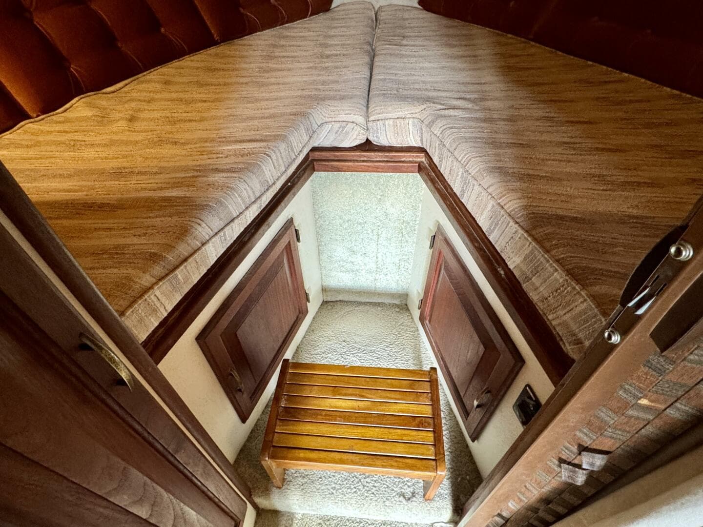 1979 Silverton 34 Convertible