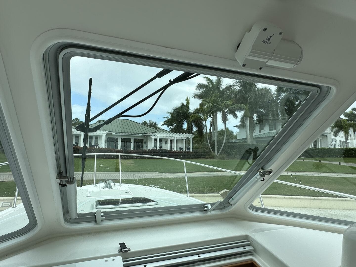 Back Cove 34 SHE'S A LADY - Helm