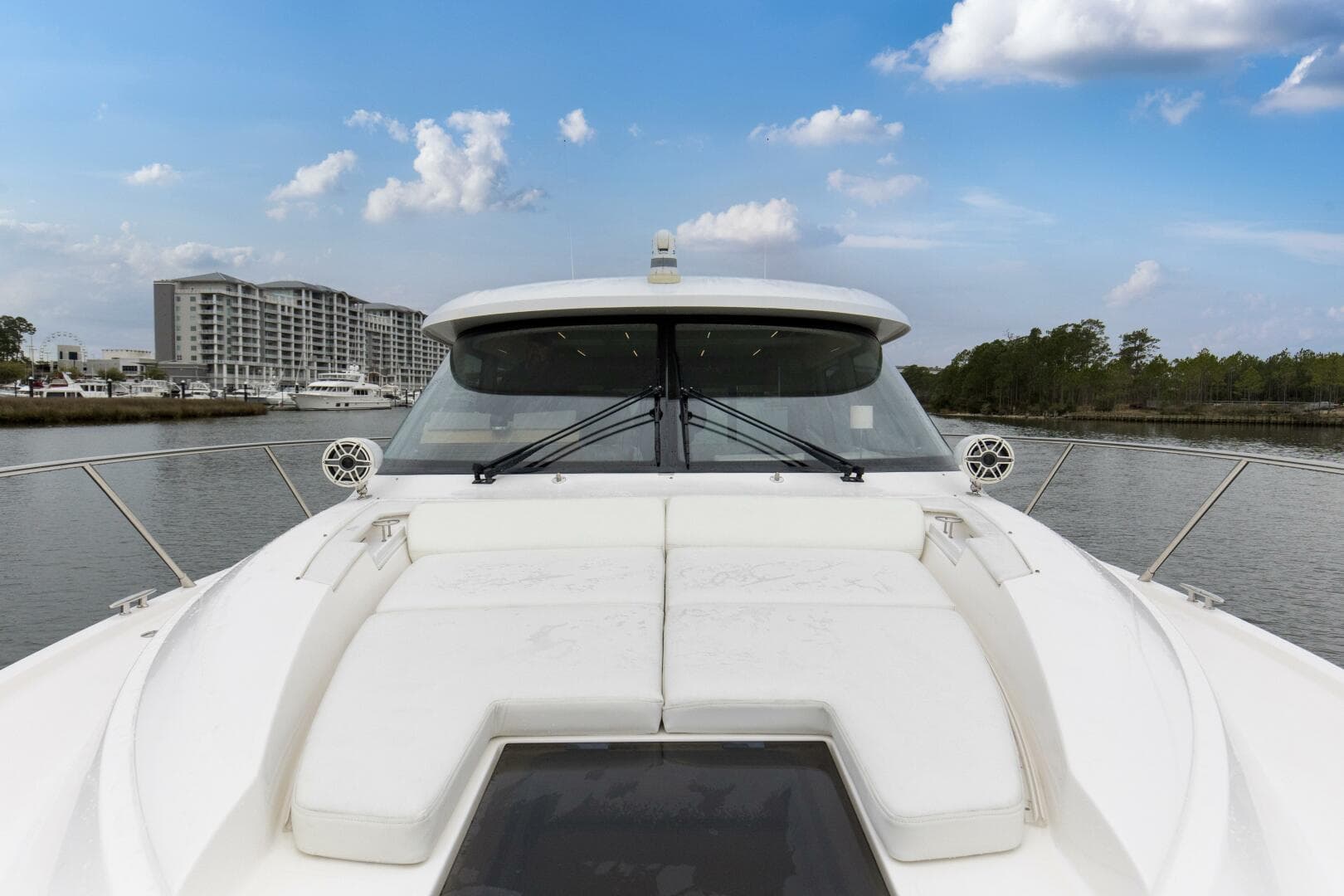 2019 Tiara Yachts C49 Coupe Bow (1)