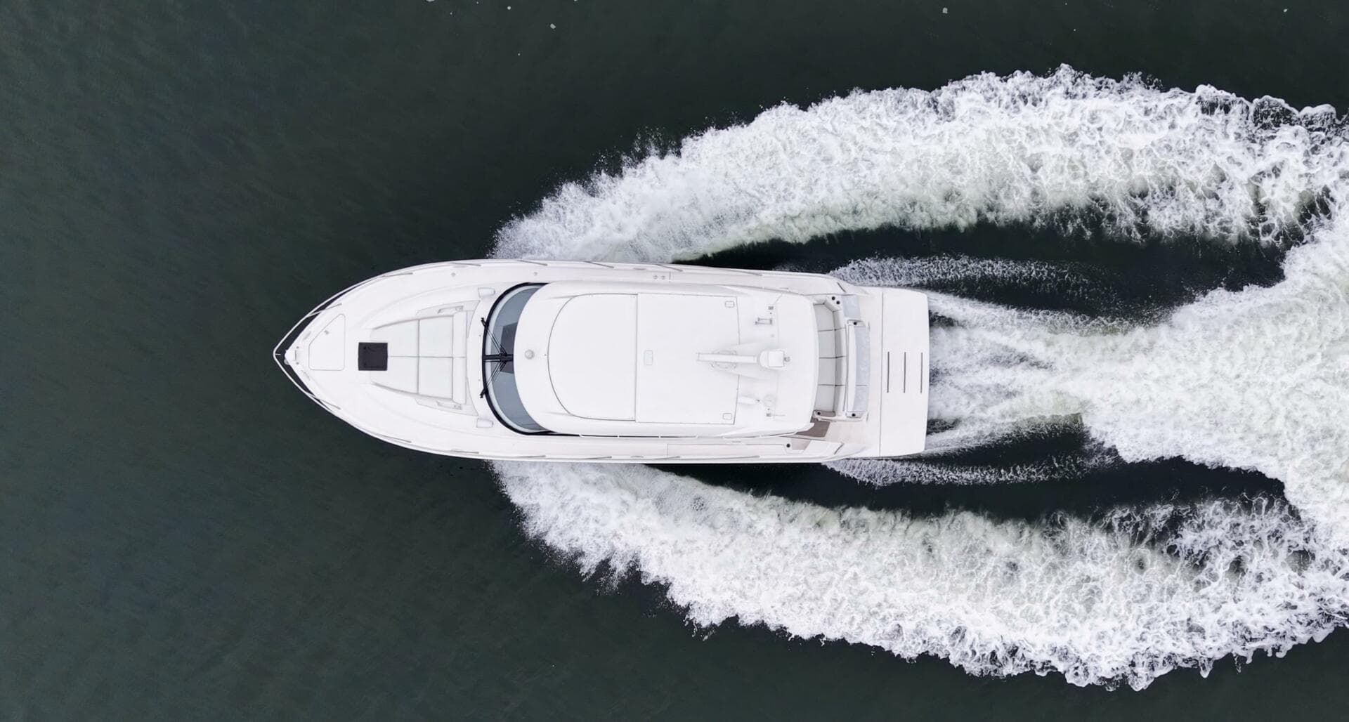2019 Tiara Yachts C49 Coupe Exterior Profiles (13)