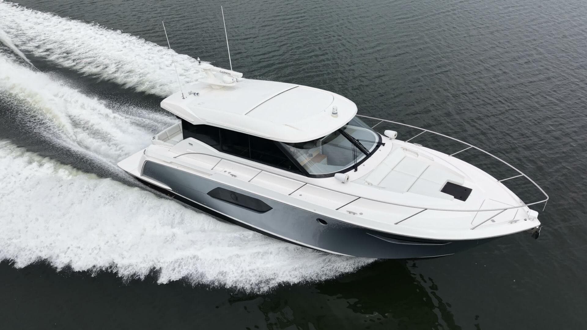 2019 Tiara Yachts C49 Coupe Exterior Profiles (12)