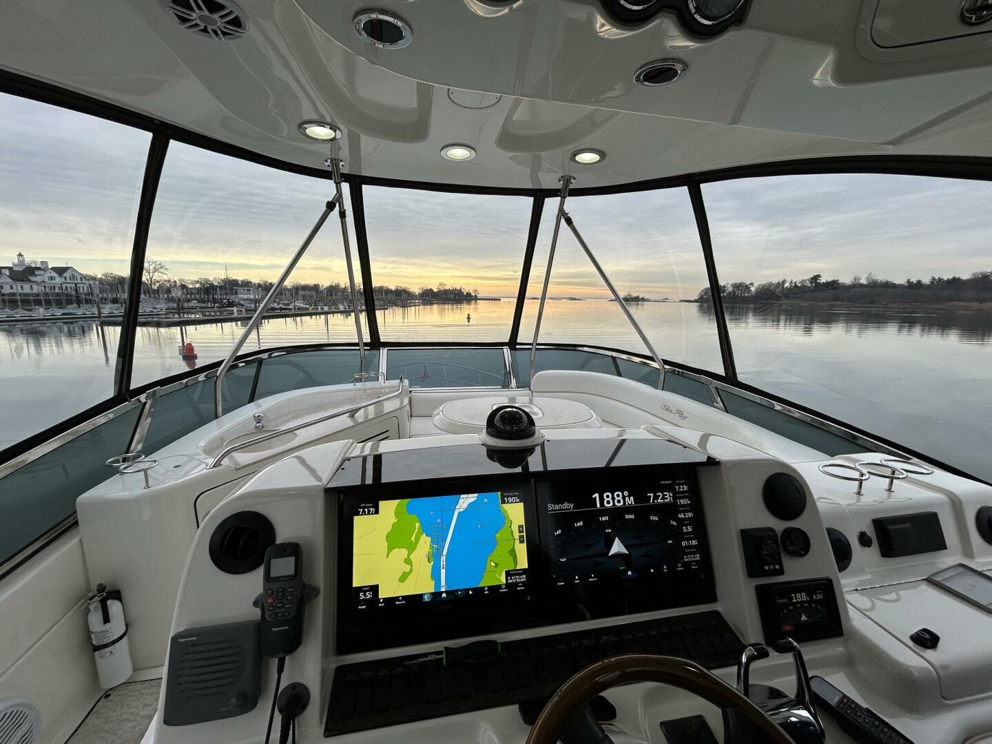 2008 Sea Ray 52 Sedan Bridge