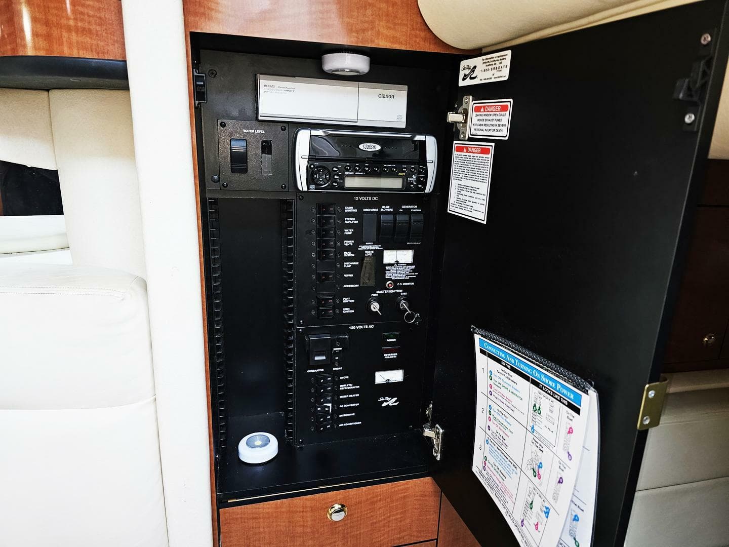 2004 Sea Ray 300 Sundancer