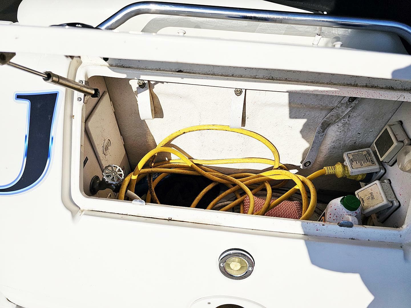 2004 Sea Ray 300 Sundancer