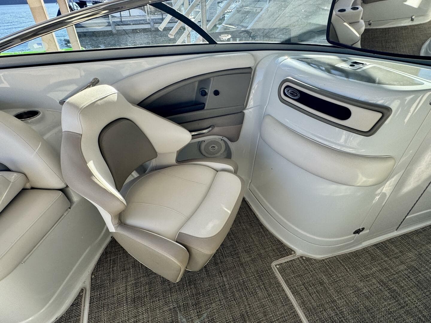2016 Crownline Eclipse E4
