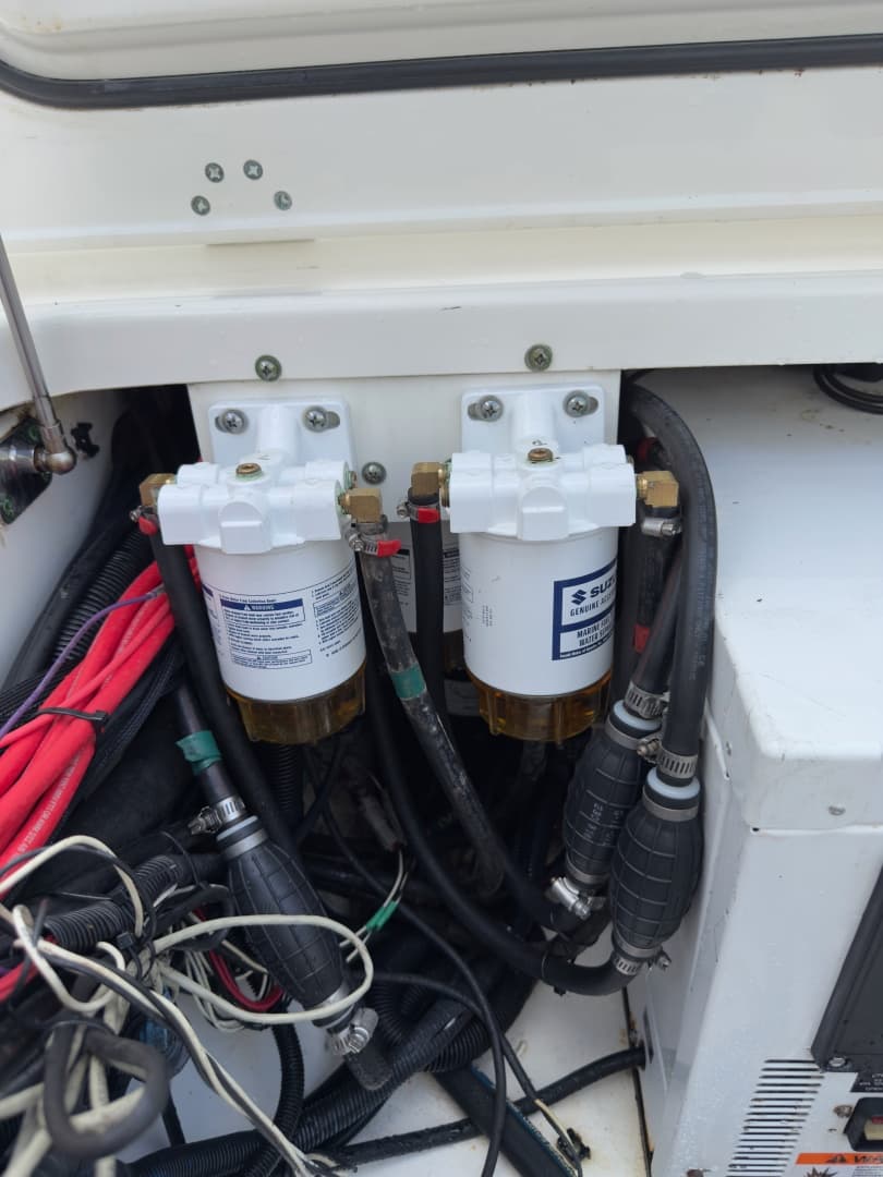 2016 Boston Whaler 350 Outrage