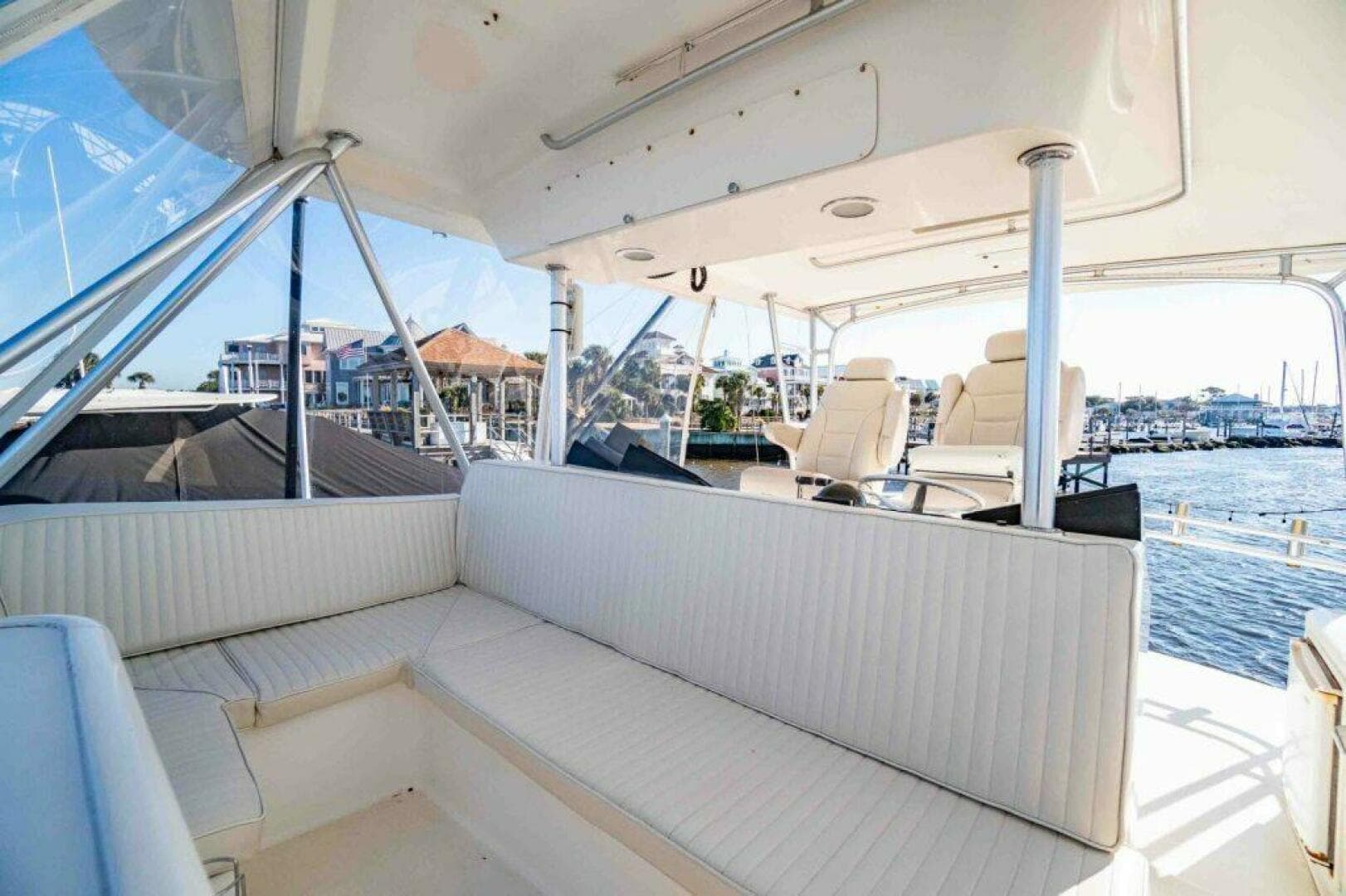 Ocean Yachts 56 TUNAR - Fly Bridge Seating