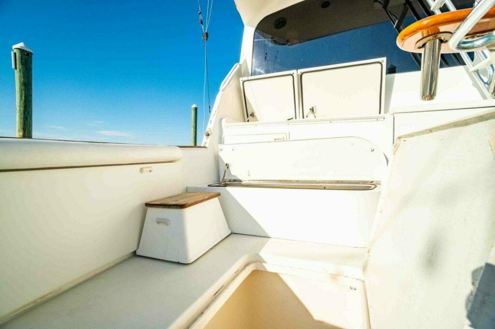 Ocean Yachts 56 TUNAR - Cockpit 