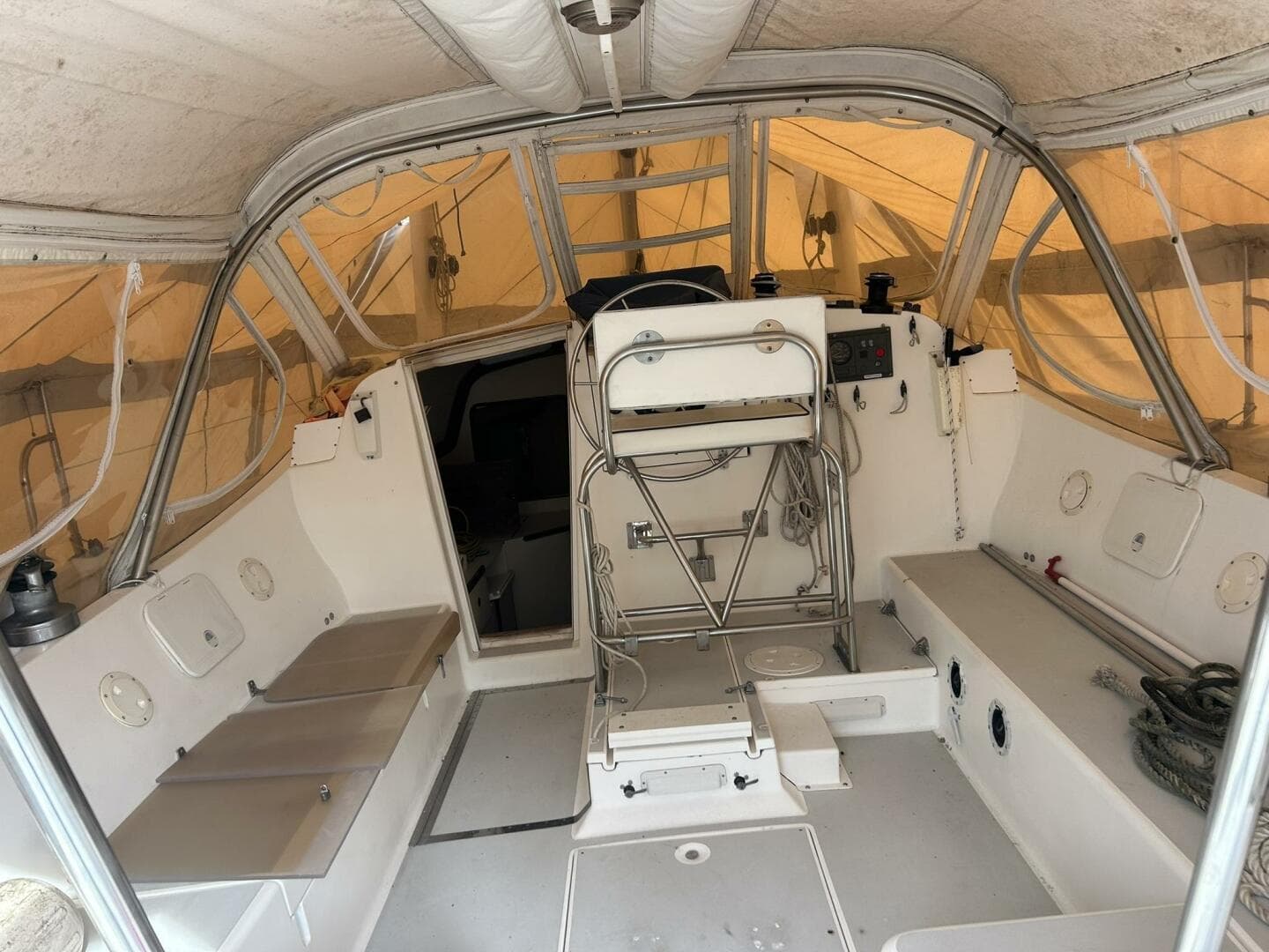 1991 Tillotson-Pearson Manta