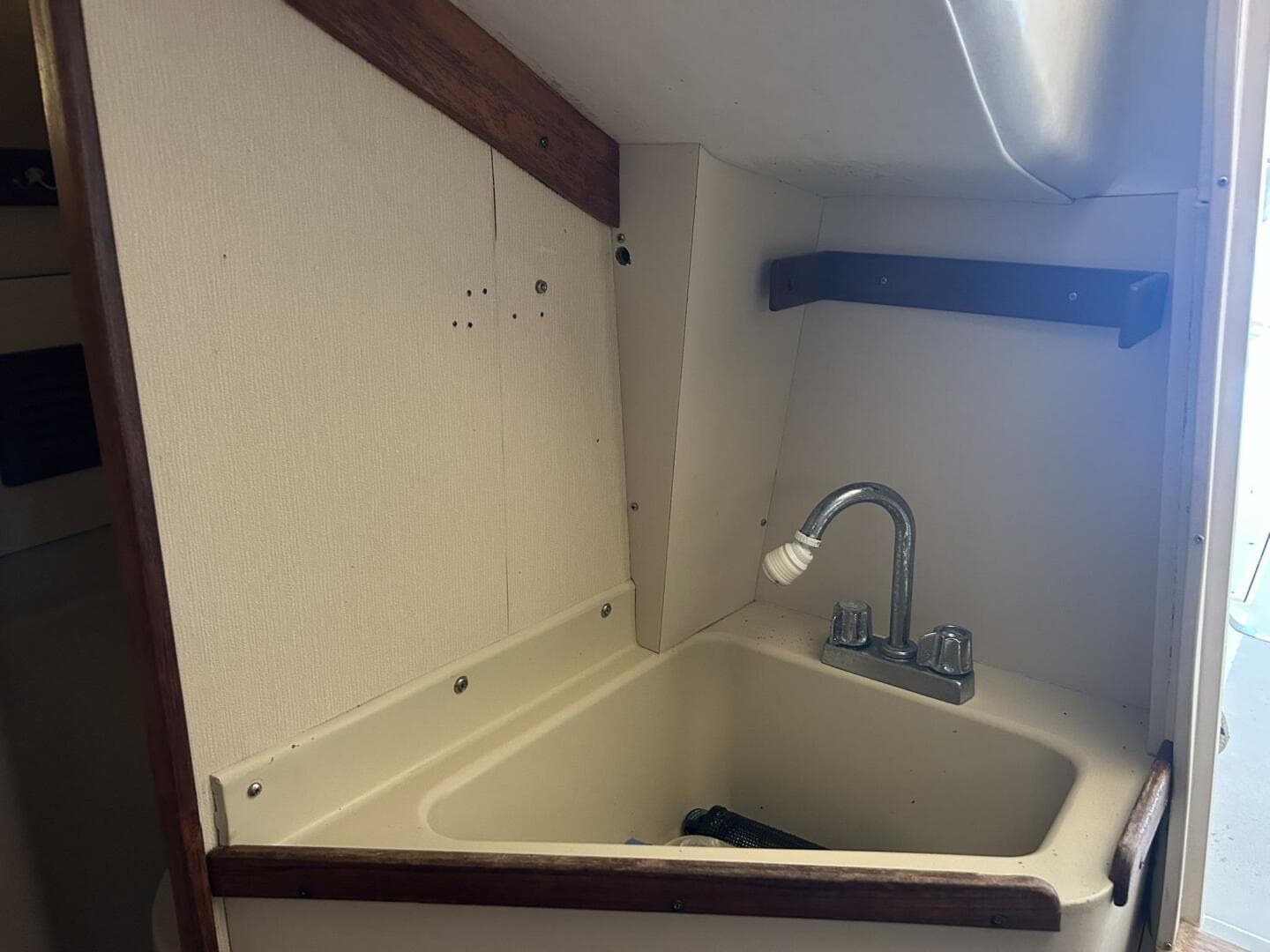 1991 Tillotson-Pearson Manta