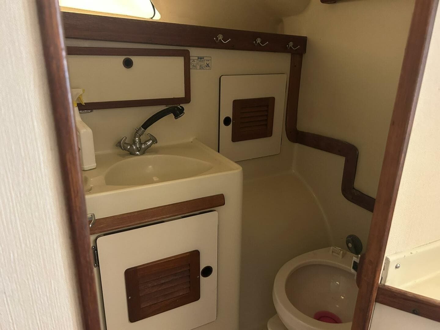 1991 Tillotson-Pearson Manta