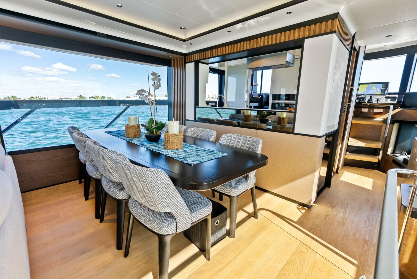 2025 Absolute 75 Navetta