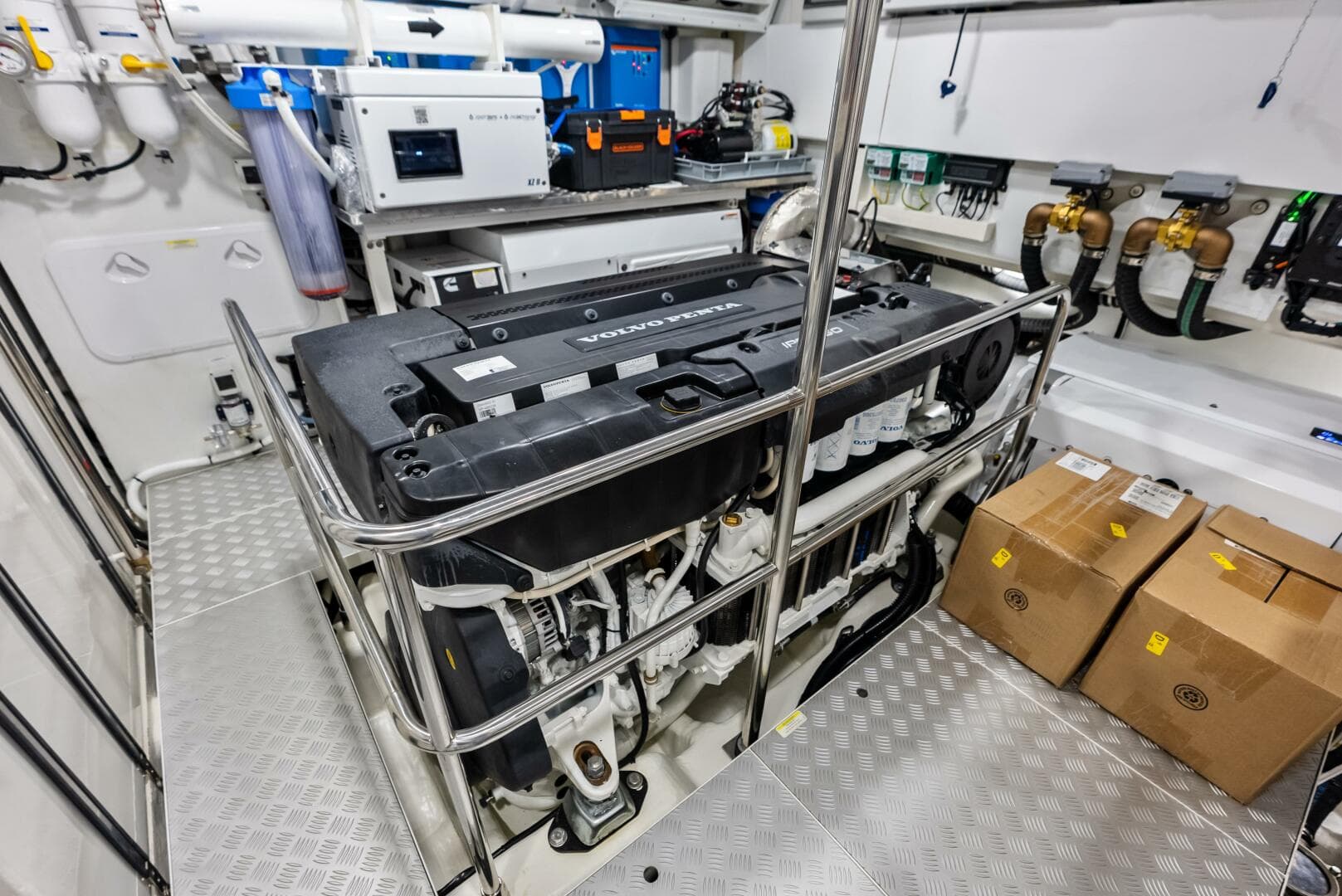 2025 Absolute 75 Navetta