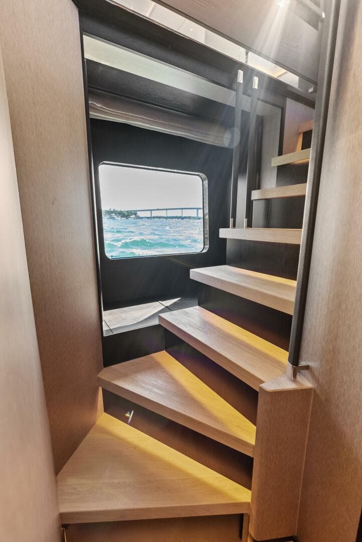 2025 Absolute 75 Navetta