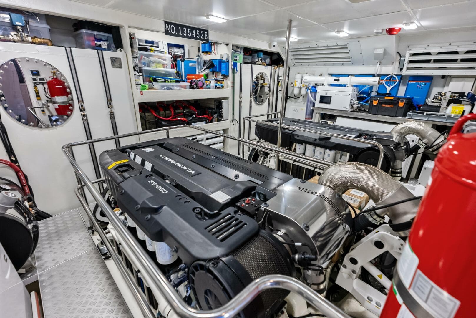 2025 Absolute 75 Navetta