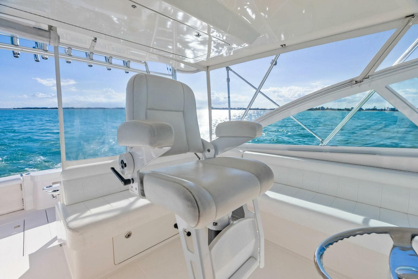 2006 Cabo 45 Express