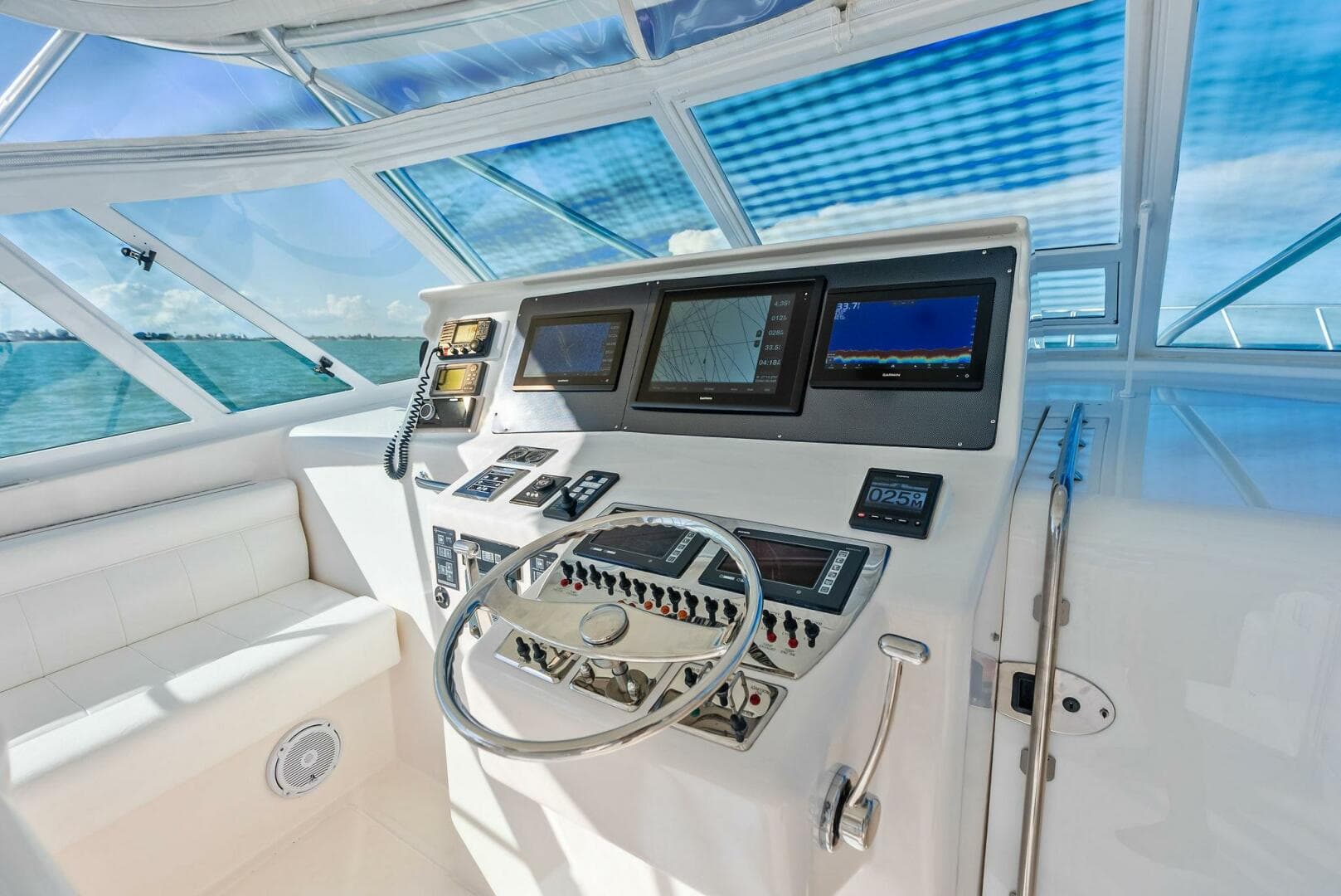 2006 Cabo 45 Express