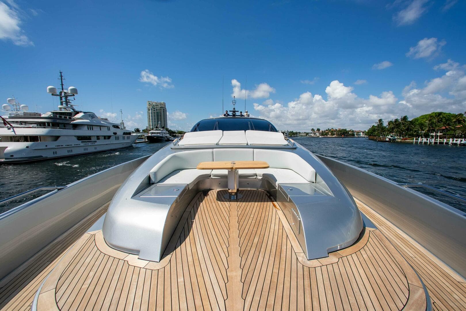2014 Riva Mythos