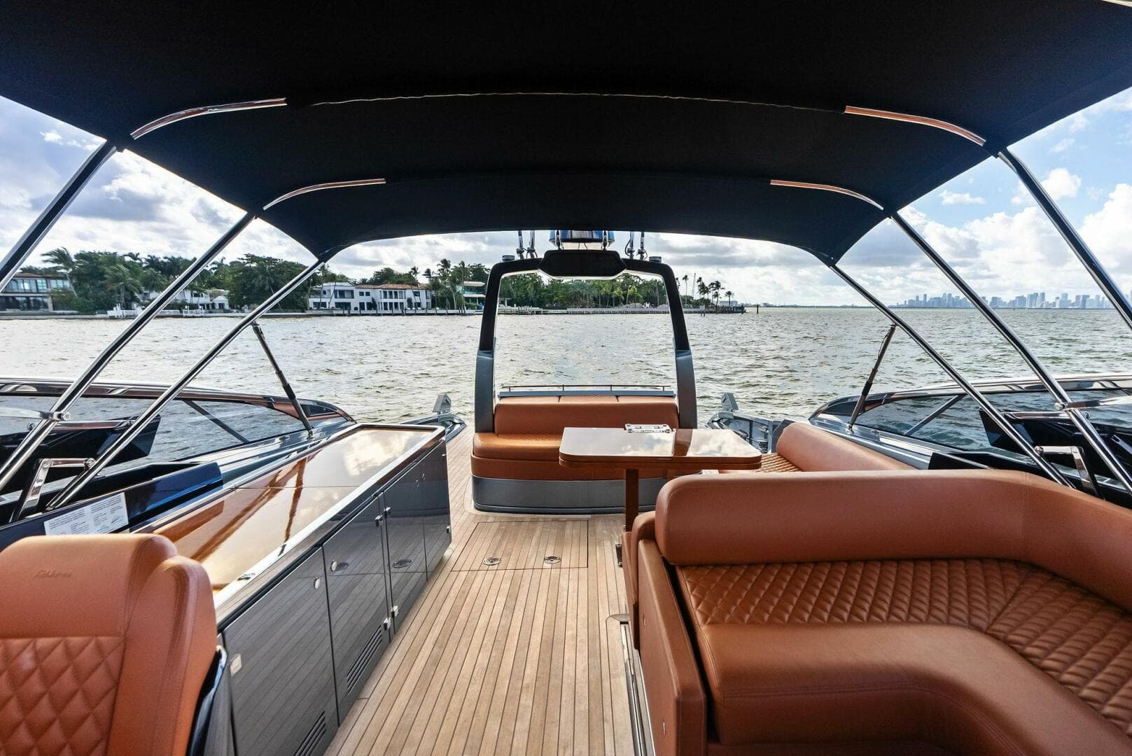 2021 Riva 56' Rivale