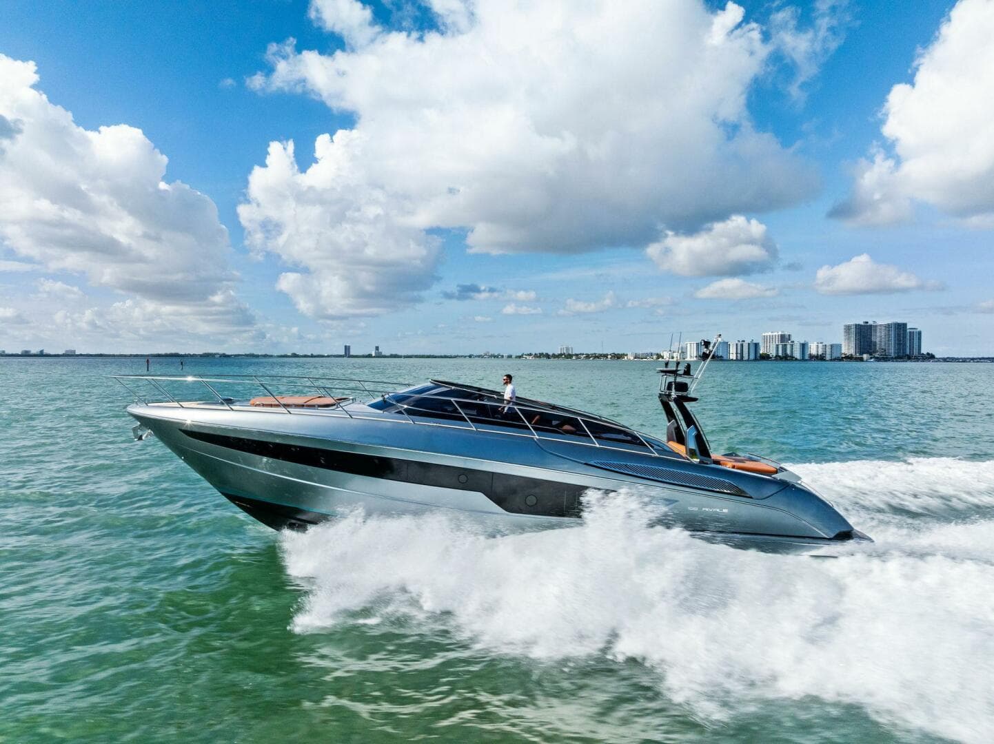 2021 Riva 56' Rivale