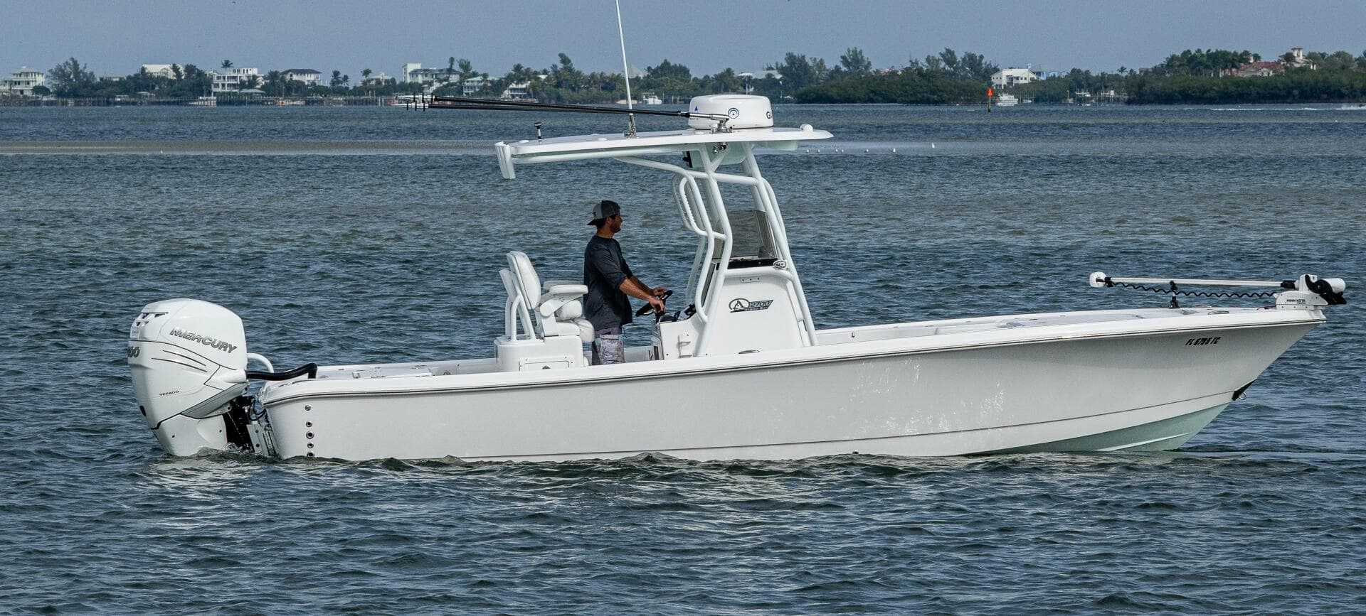 2022 Blazer Bay 2700 Hybrid