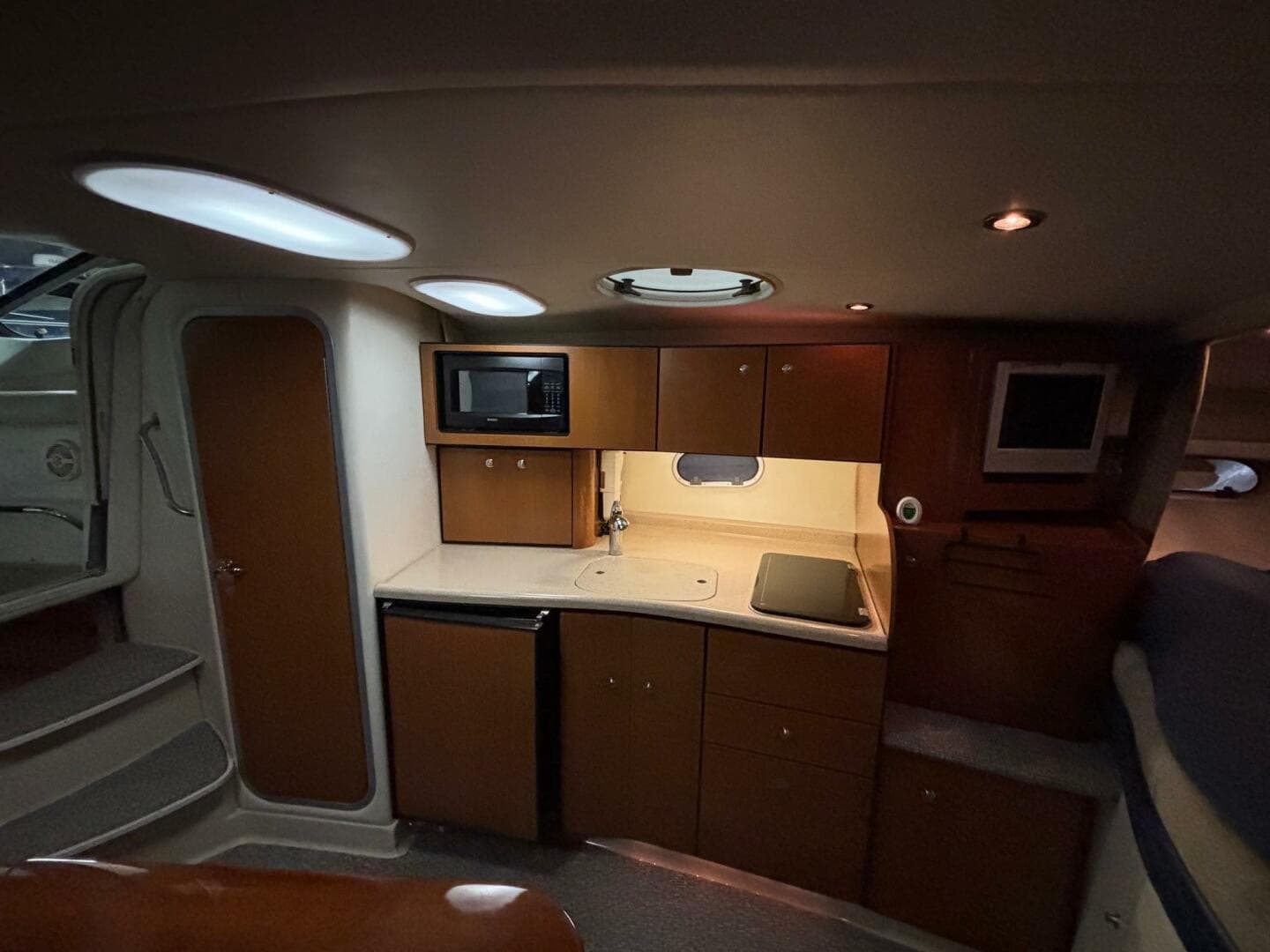 2003 Four Winns 328 Vista