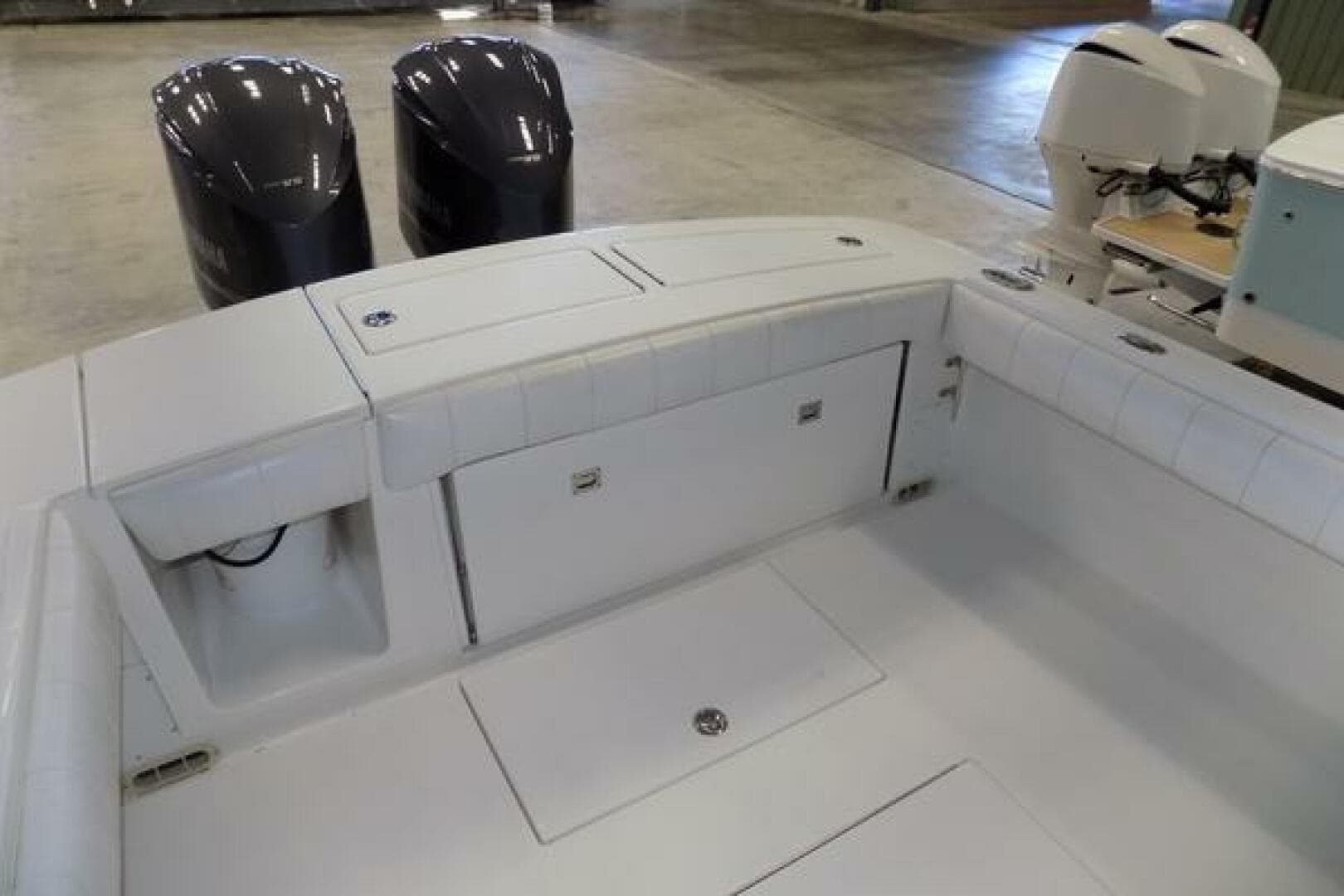 Regulator 34 - WIN PER DAY - Cockpit