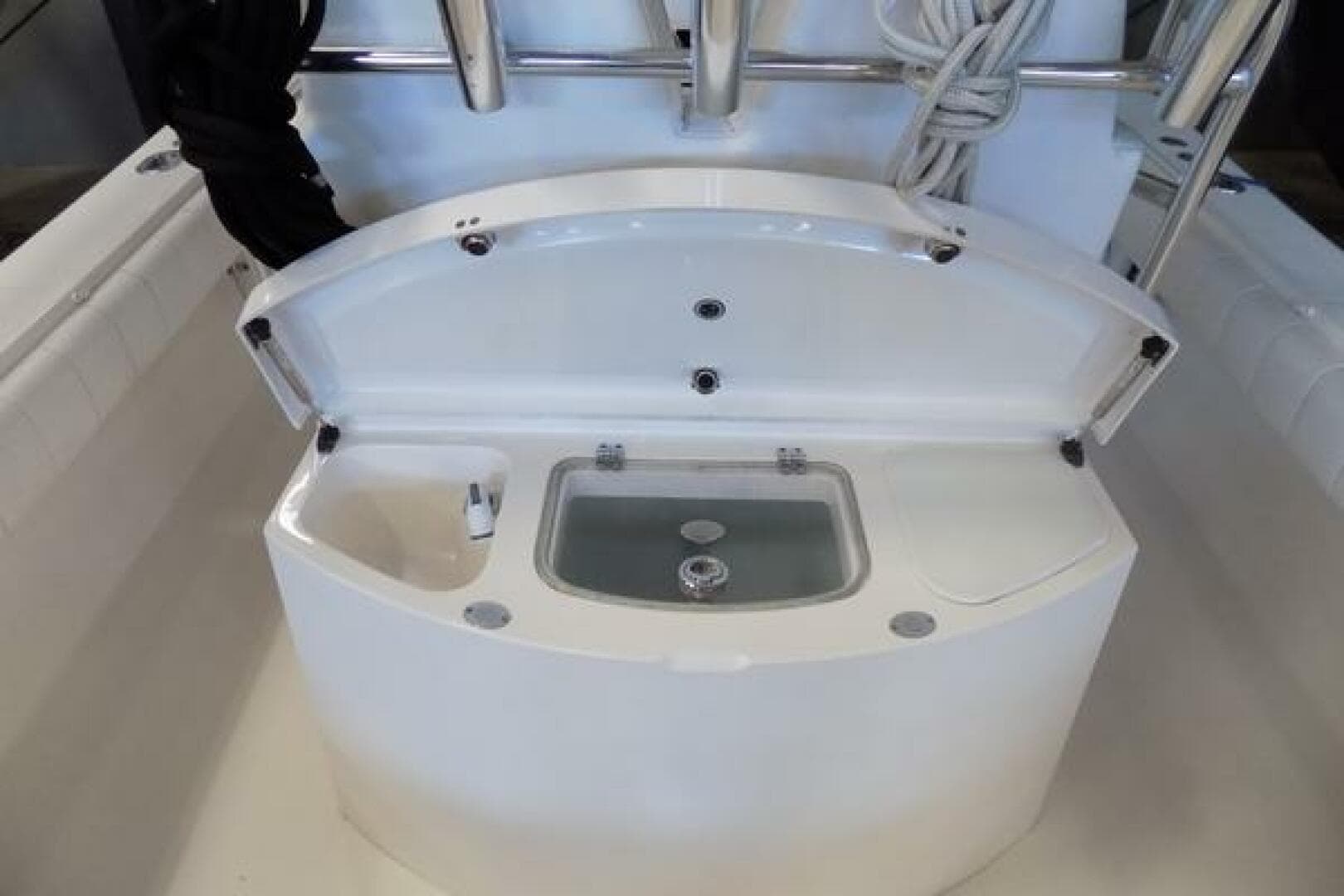 Regulator 34 - WIN PER DAY - Cockpit Livewell