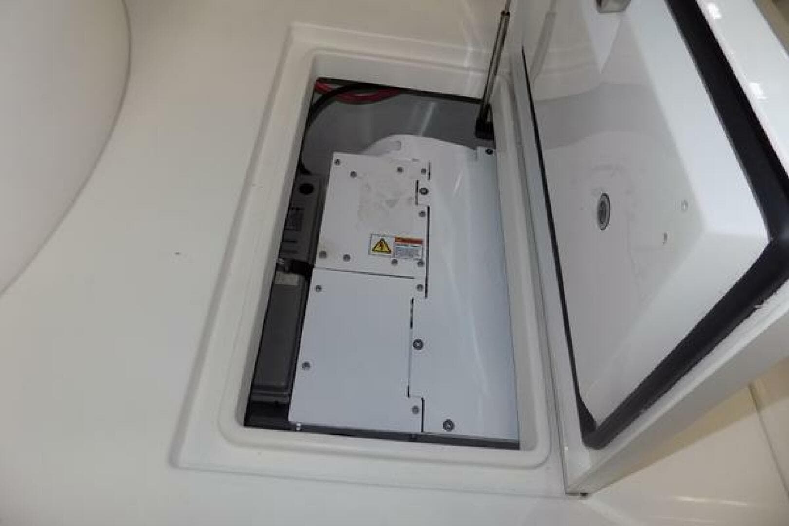 Regulator 34 - WIN PER DAY - Seakeeper