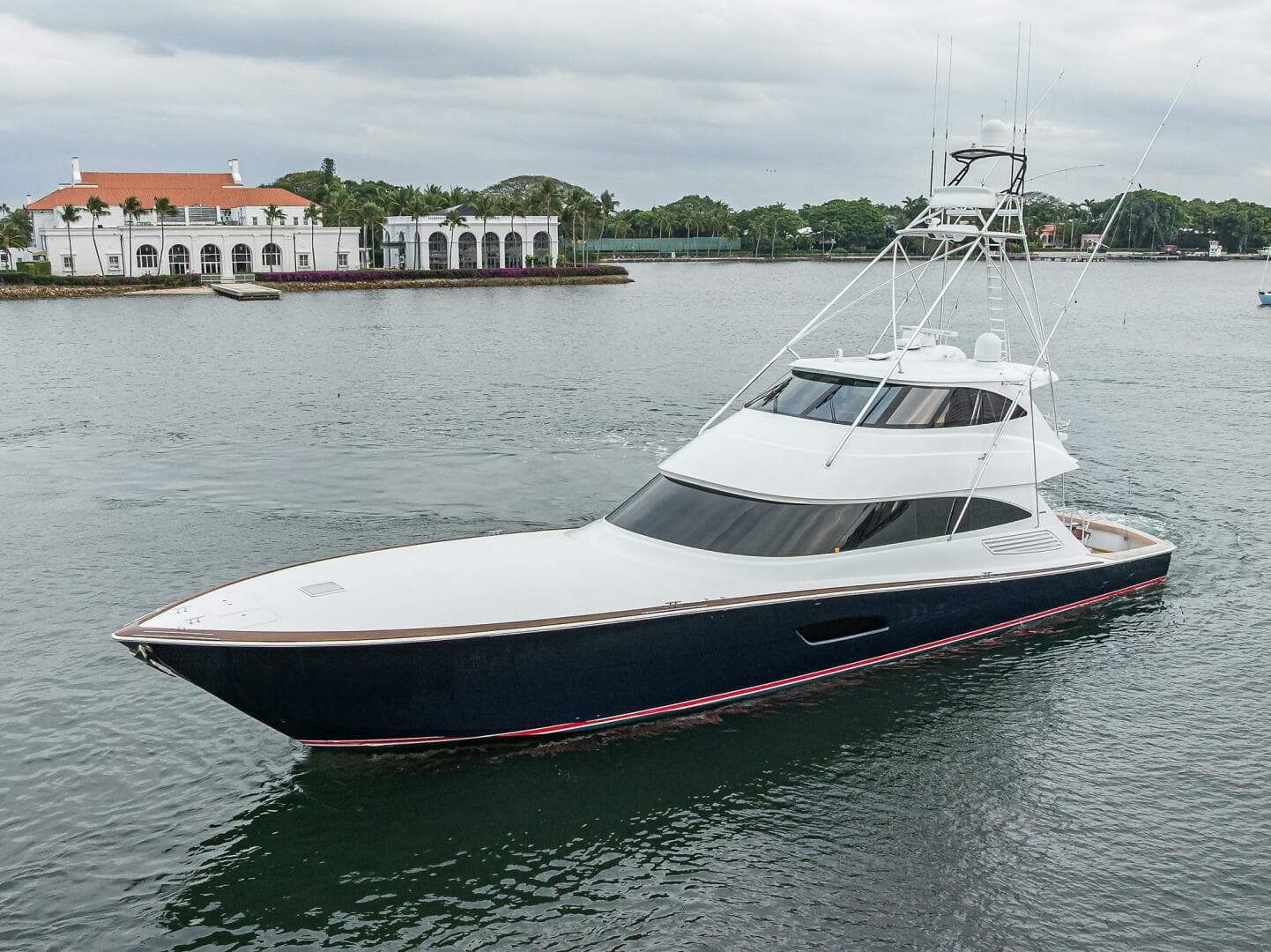 Viking  92 SPECULATOR - Exterior