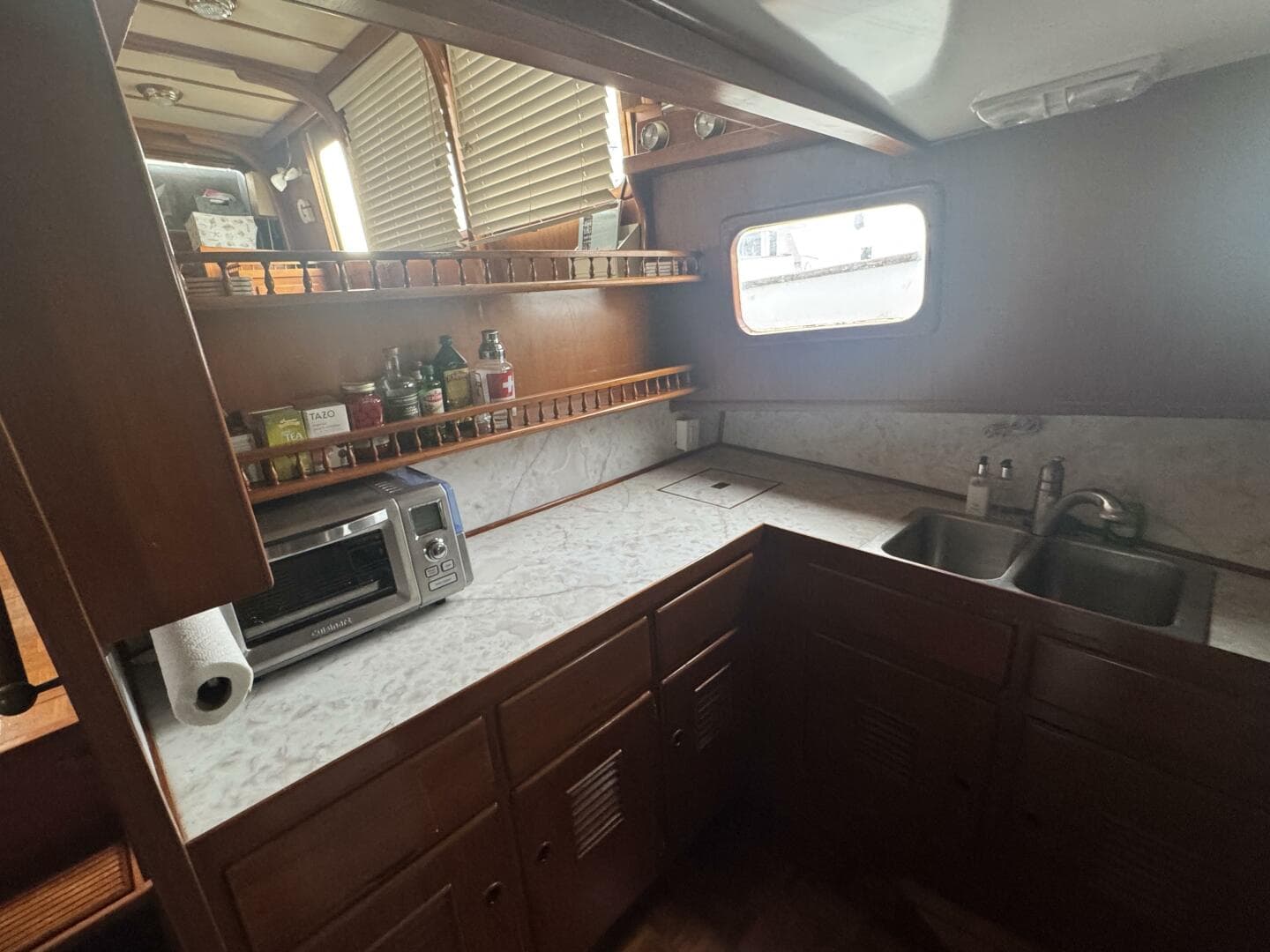 44' Marine Trader Galley Aft