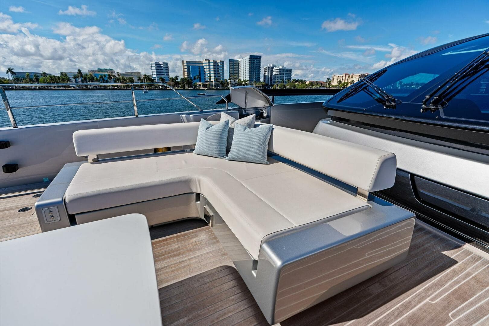 2025 Riva Bellissima