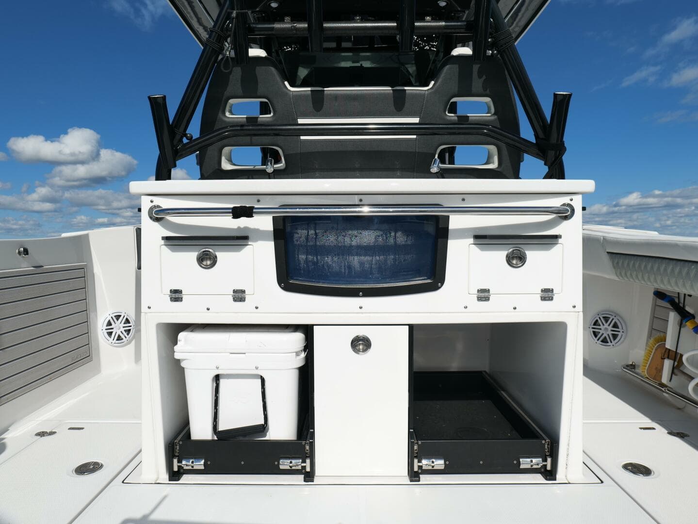 Blackfin 332 CC - Cockpit