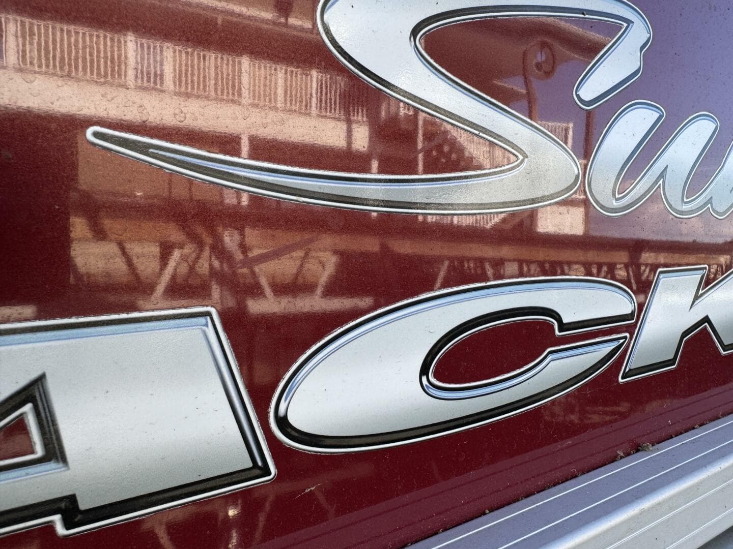 2019 Sun Tracker Fishin' Barge 20DLX