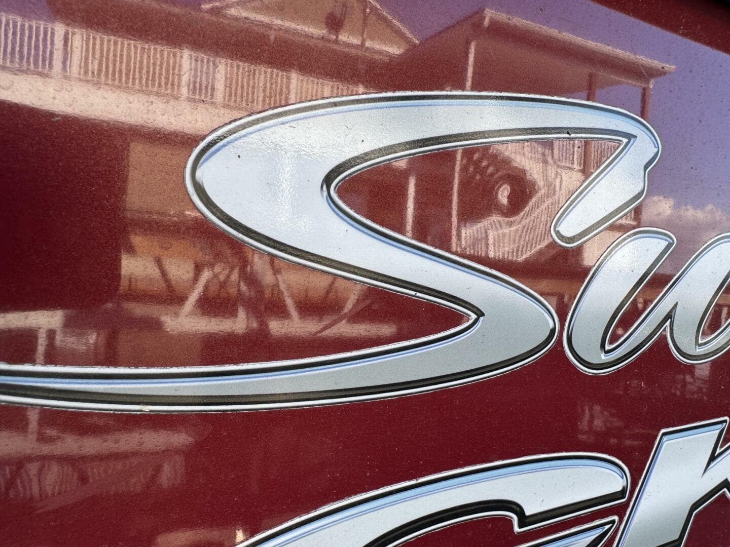 2019 Sun Tracker Fishin' Barge 20DLX