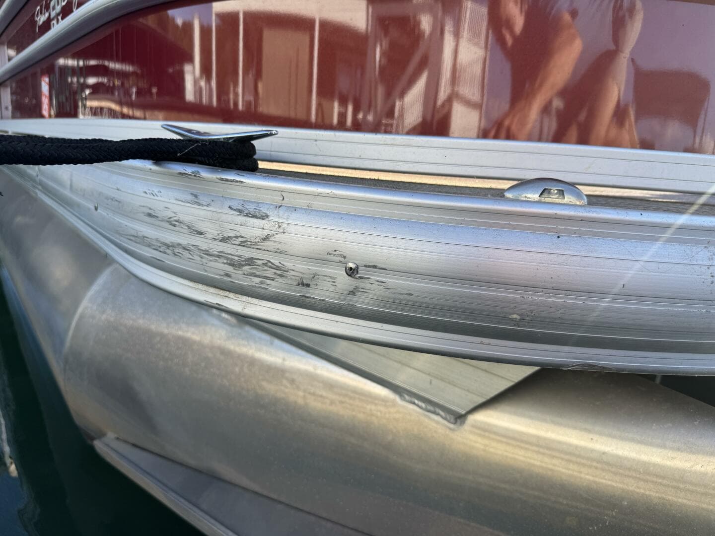 2019 Sun Tracker Fishin' Barge 20DLX