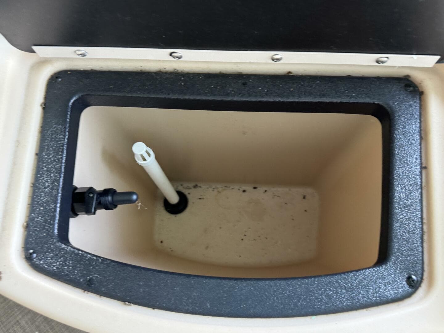 2019 Sun Tracker Fishin' Barge 20DLX