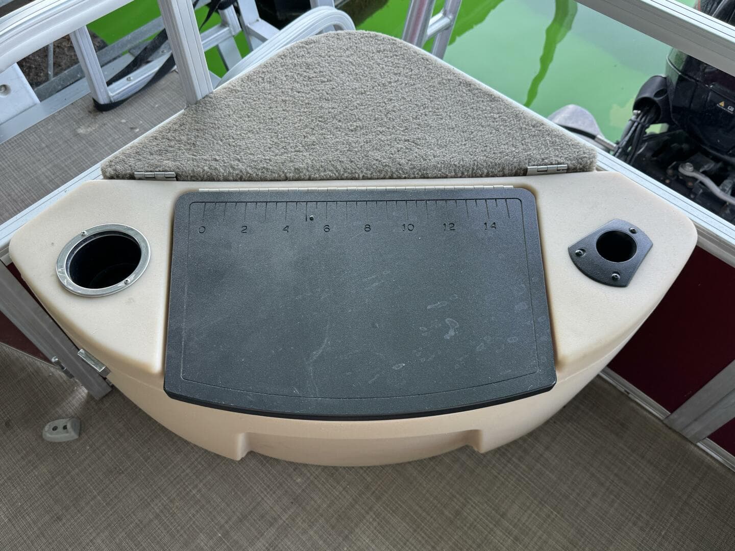 2019 Sun Tracker Fishin' Barge 20DLX